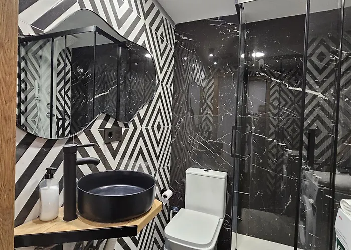 Black شقة